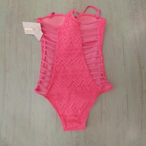 TiniBikini Swimwear Lipstick Pink  Size Small NWT - Picture 3 of 4